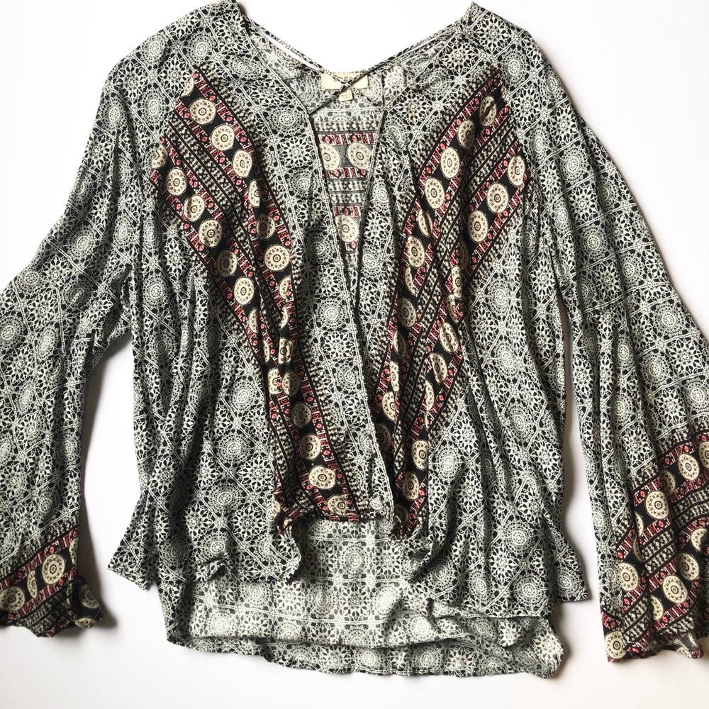 Umgee blouse - Picture 2 of 16